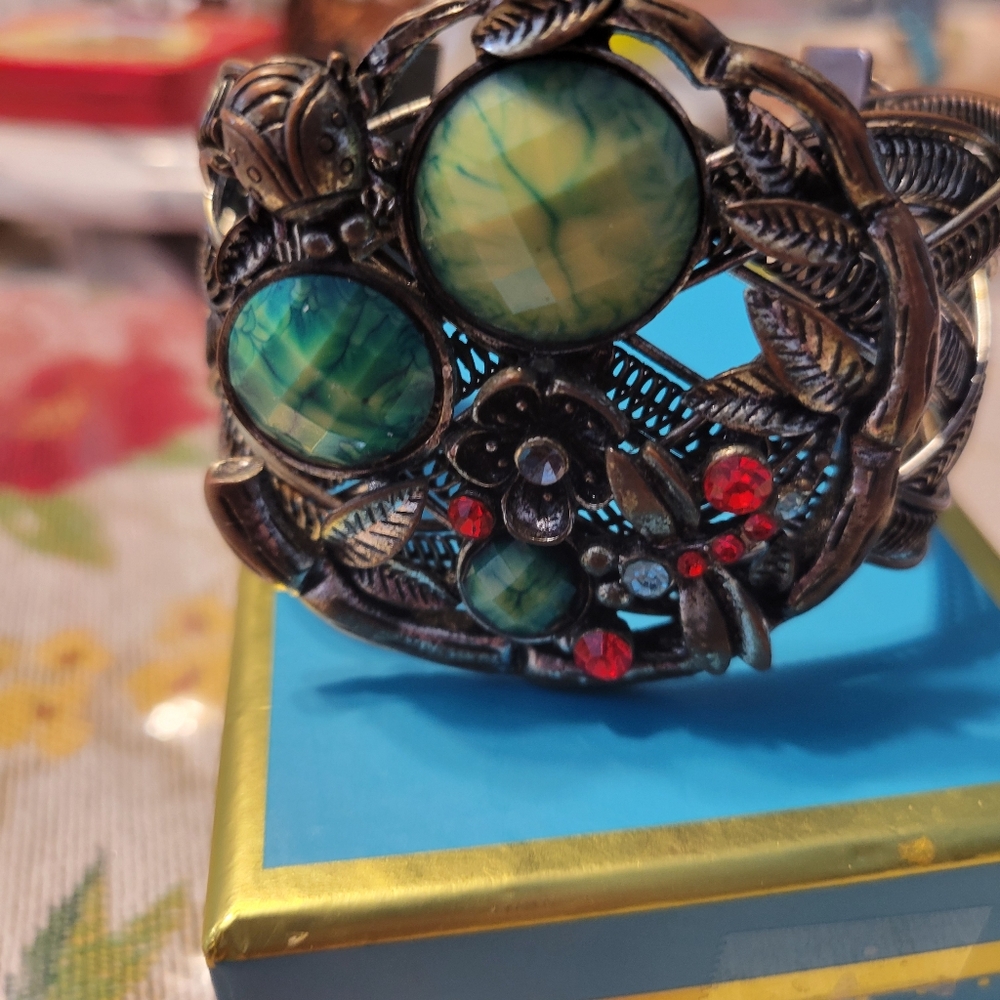 Elegant Green and Red Stone Bracelet